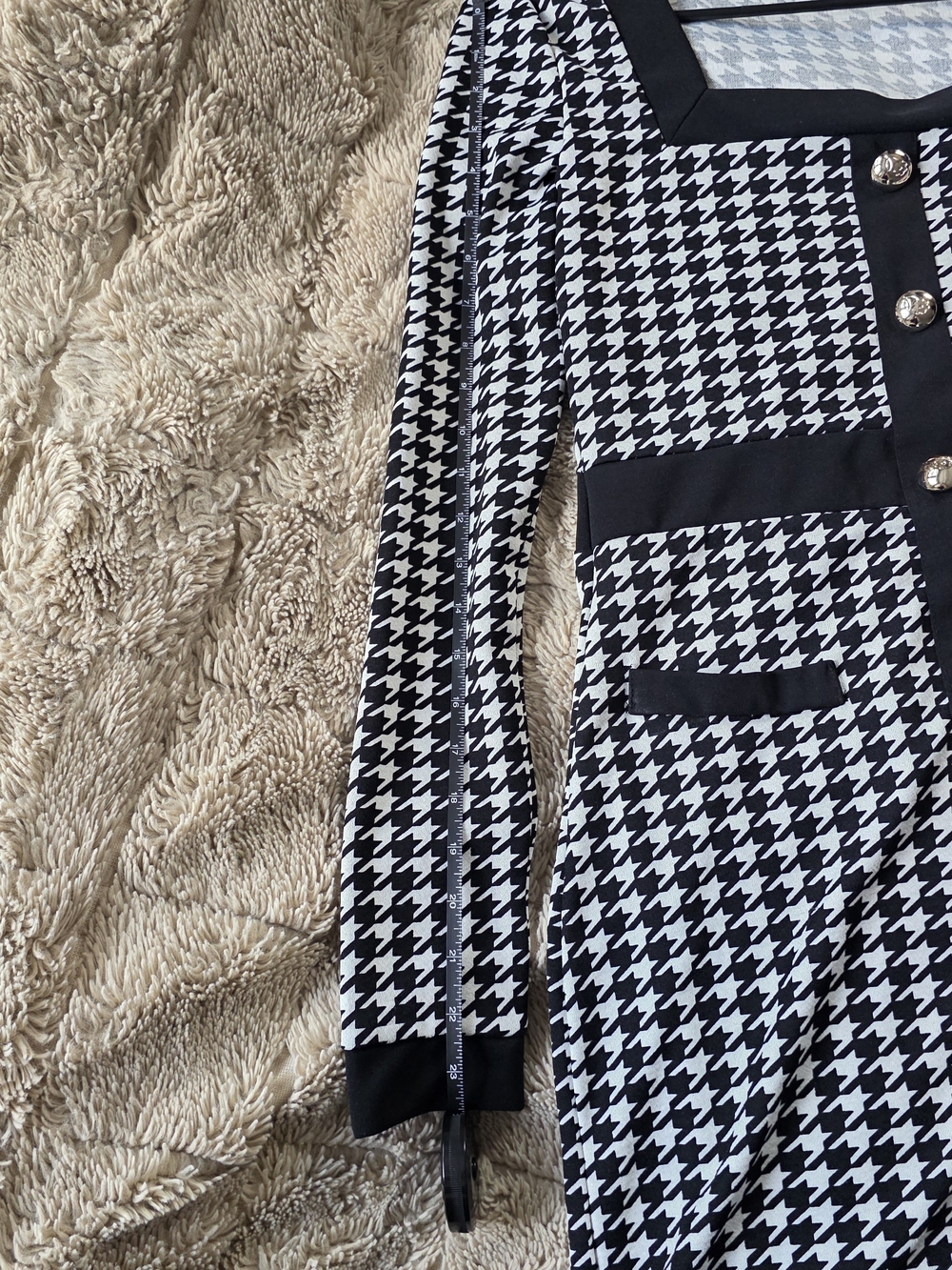 SHEIN Black & White Houndstooth Long Sleeve Button-Front Dress - Picture 2 of 10